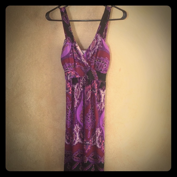 Dress - Picture 1 of 1